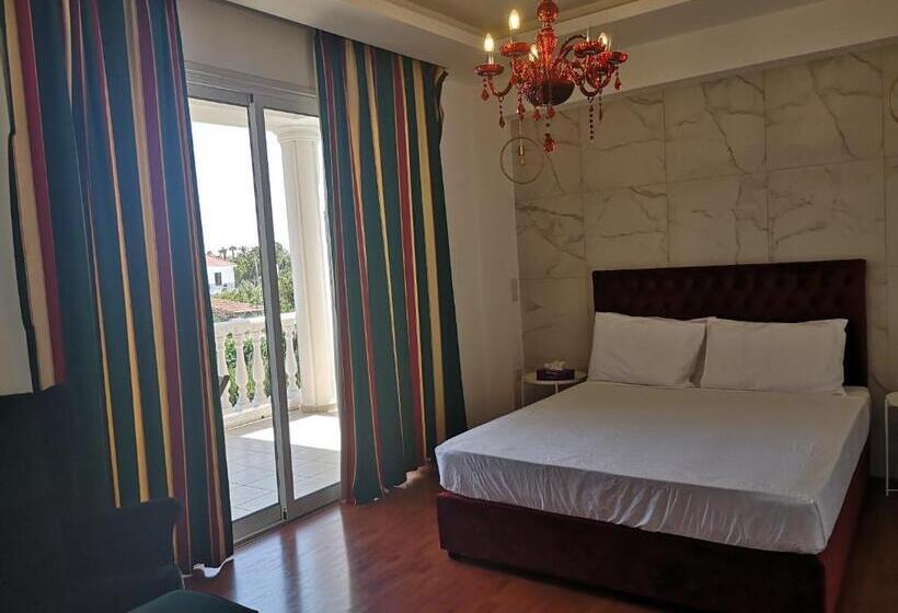 اتاق لوکس با بالکن, St Elena Boutique Residence