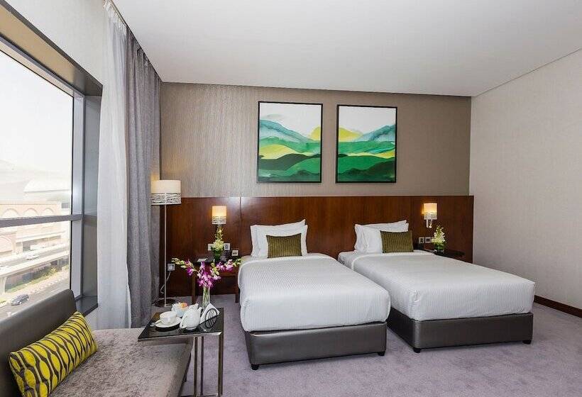 Номер Стандарт Смежный, Flora Al Barsha Hotel At The Mall