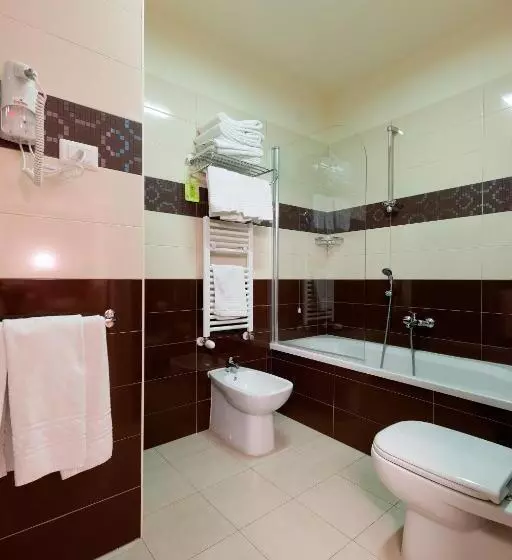 سوییت جونیور, Hb Aosta Hotel & Balcony Spa