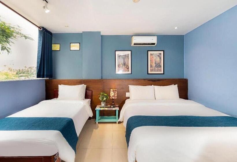 اتاق لوکس سه تخته, Vintage Park View Hotel & Spa   Hoang Phi