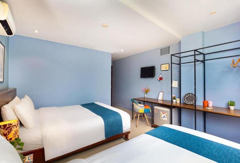 اتاق لوکس سه تخته, Vintage Park View Hotel & Spa   Hoang Phi