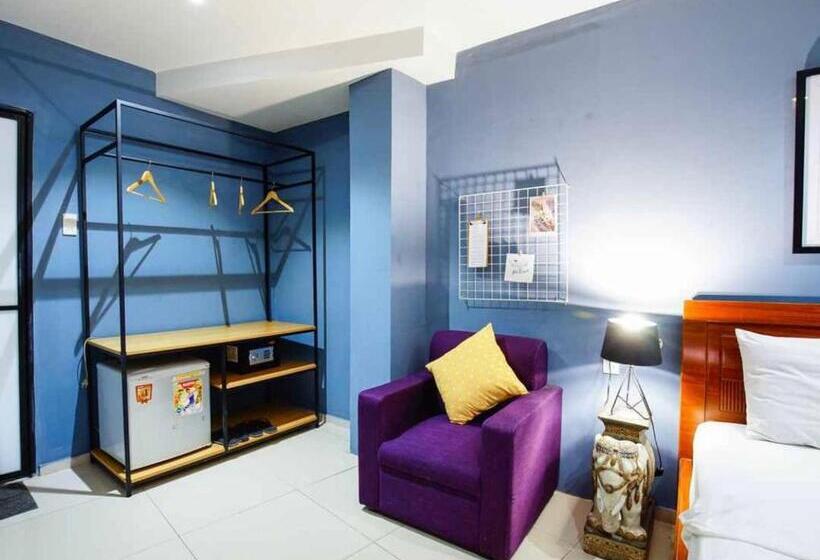 اتاق استاندارد سه نفره, Vintage Park View Hotel & Spa   Hoang Phi