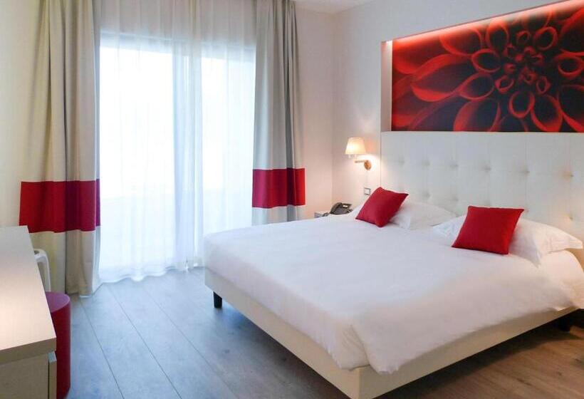اتاق خانوادگی, Ibis Styles Milano Est Settala