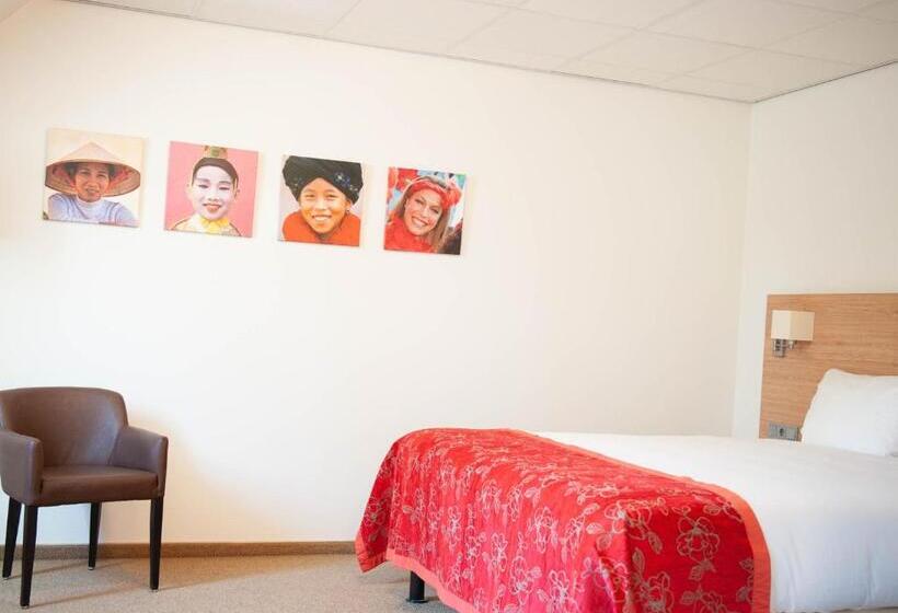 Номер Комфорт, Kontakt Der Kontinenten