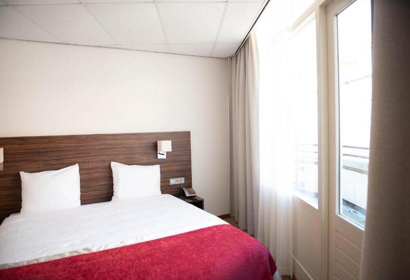 Номер Комфорт, Kontakt Der Kontinenten