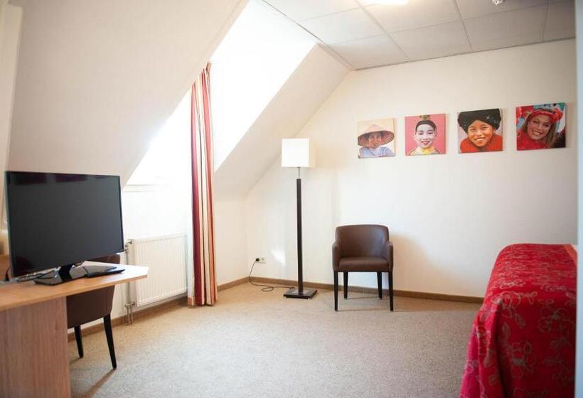 Номер Комфорт, Kontakt Der Kontinenten