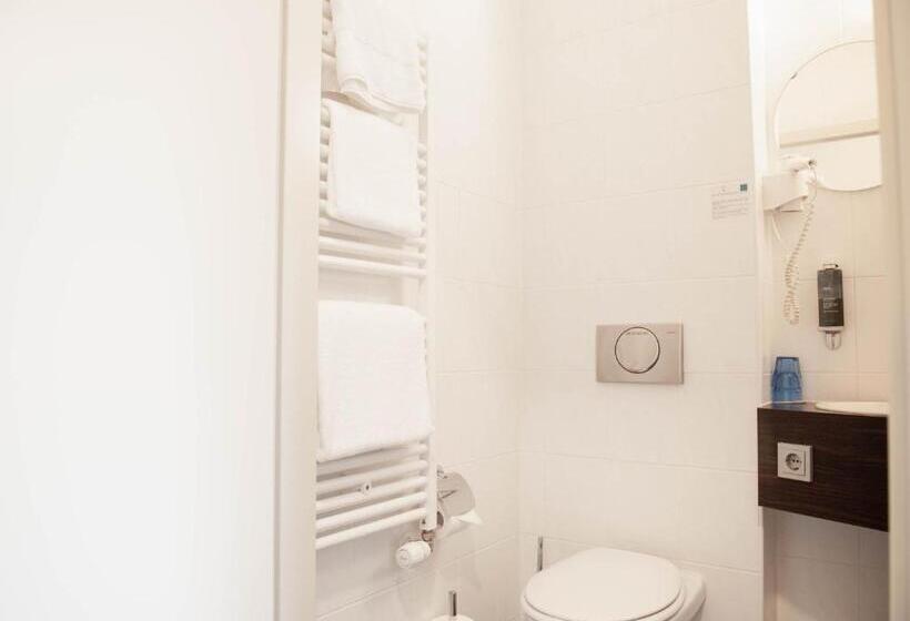 Номер Комфорт, Kontakt Der Kontinenten