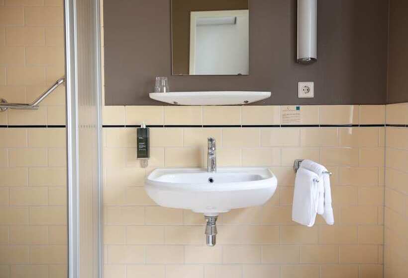 Номер Стандарт Индивидуальный, Kontakt Der Kontinenten