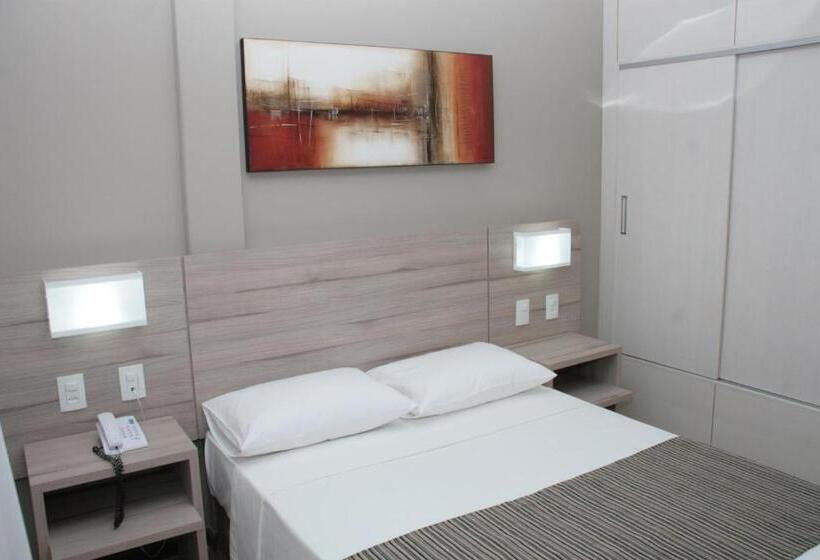 غرفة أساسية, Linhatur