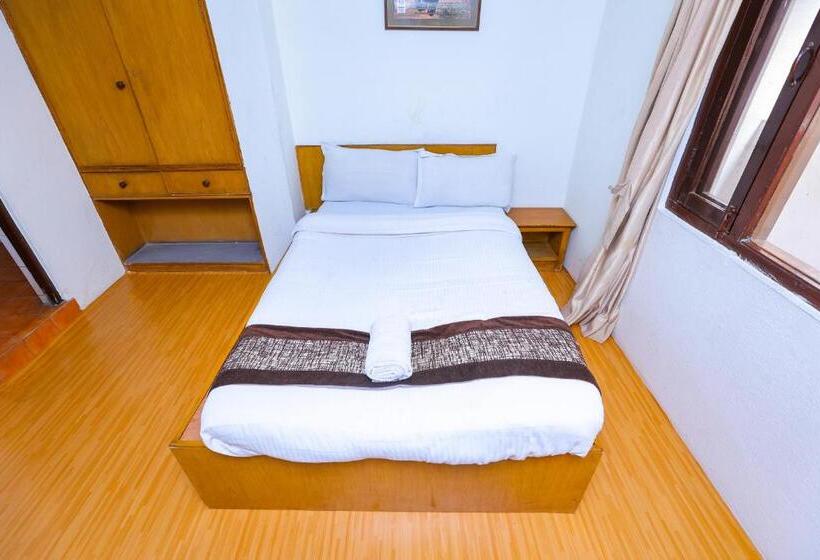 اتاق لوکس, Nana