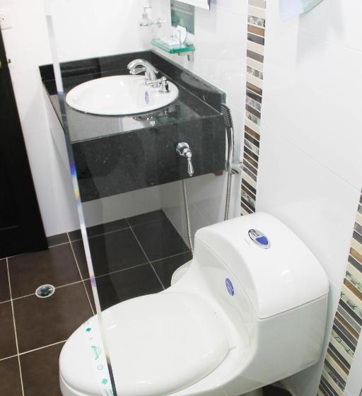 标准单人间, Palmera Real