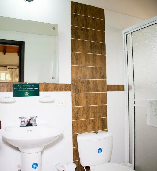 标准平房, Palmera Real