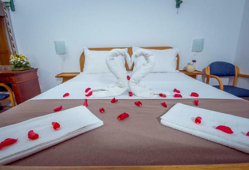 اتاق دوبلکس, Pharos