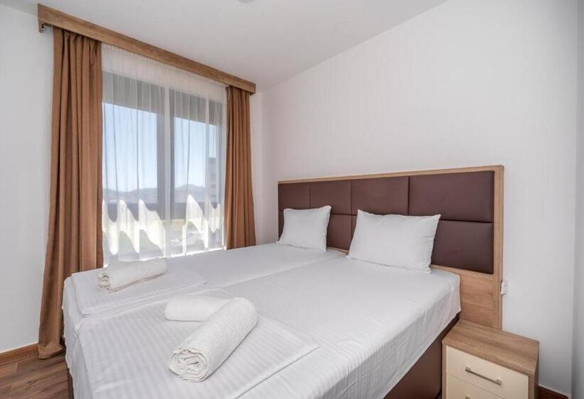 اتاق استاندارد با بالکن, Pharos