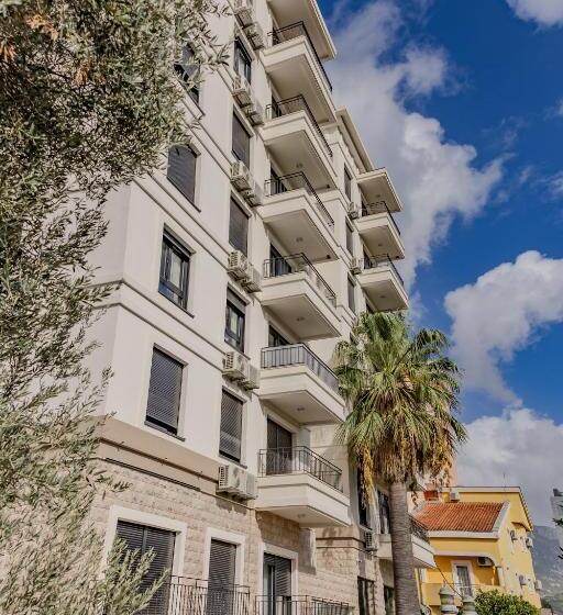 اتاق دوبلکس, Pharos