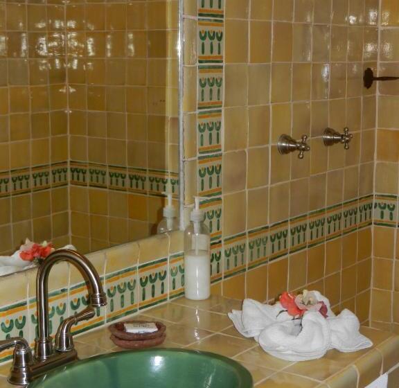 חדר סטנדרט לשלושה, Posada Yolihuani