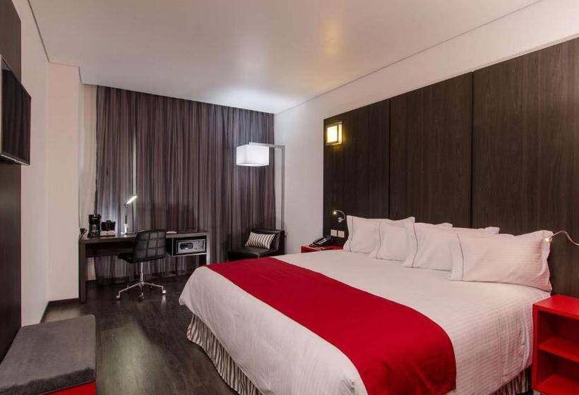 غرفة قياسية سرير كينج, Ramada Encore By Wyndham San Luis Potosi