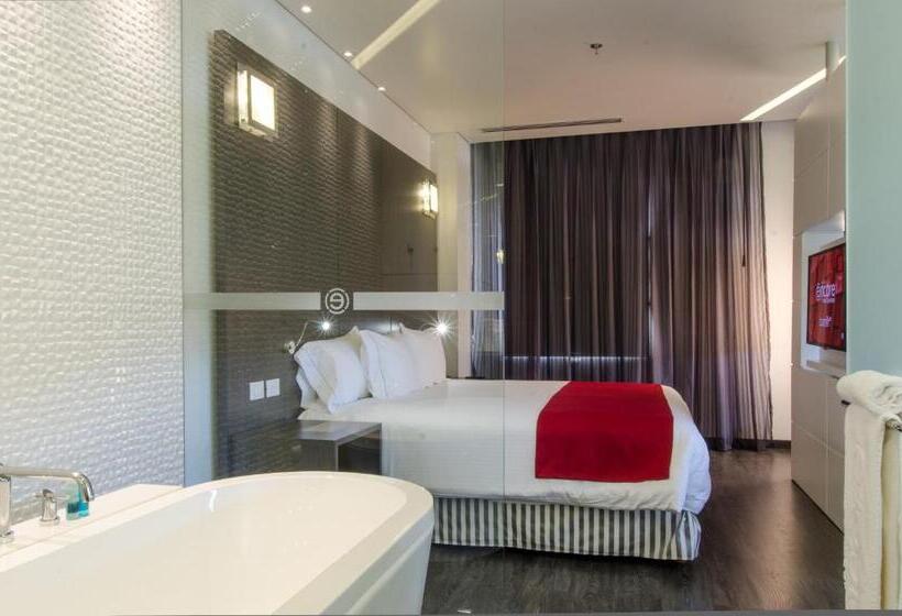 جناح سرير كينج, Ramada Encore By Wyndham San Luis Potosi