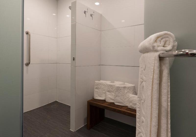 جناح سرير كينج, Ramada Encore By Wyndham San Luis Potosi