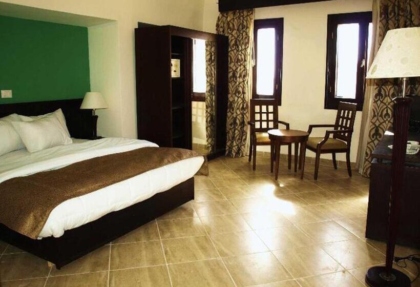 اتاق استاندارد, Rohanou Beach Resort