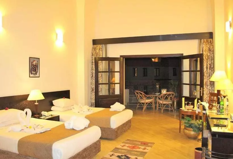 اتاق استاندارد برای معلولان, Rohanou Beach Resort