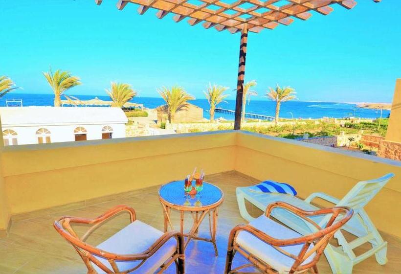 سوییت, Rohanou Beach Resort