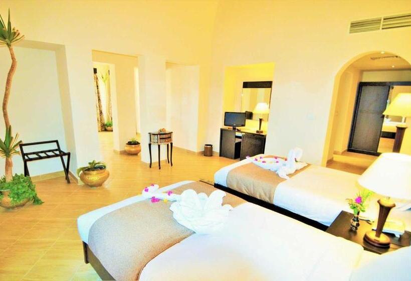 سوییت, Rohanou Beach Resort