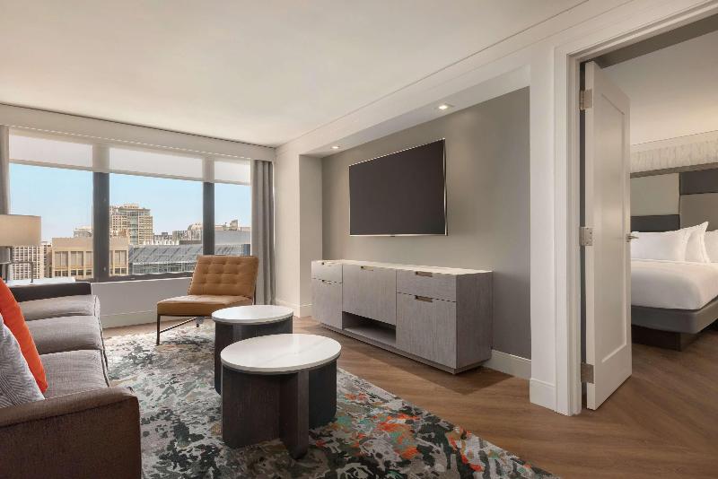 Suíte, Primera Suite