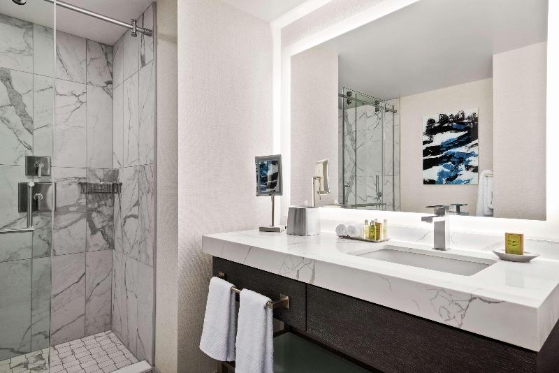 Suíte, Primera Suite