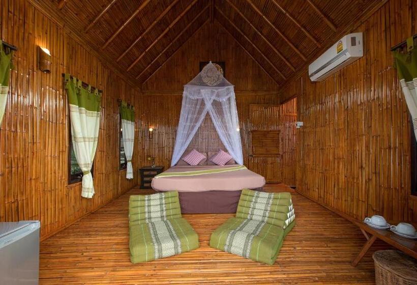 בקתה סטנדרטית, The Cove Phi Phi