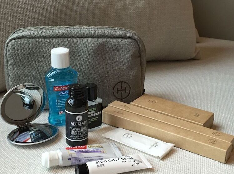 חדר סטודיו סטנדרד, The Temple House