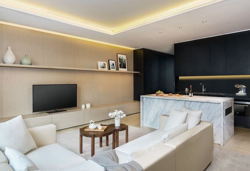 חדר סטנדרט, The Temple House