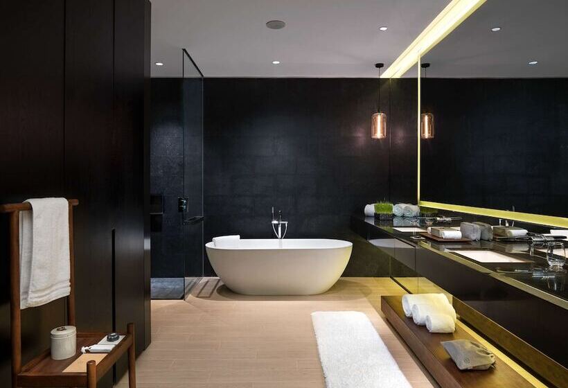 סוויטה, The Temple House