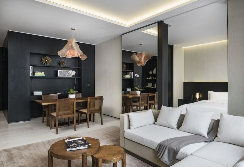 סוויטה, The Temple House