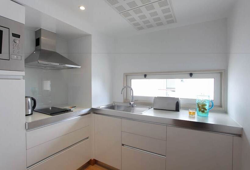 ２ベッドルームのスーペリアアパートメント, Marina Club Suite