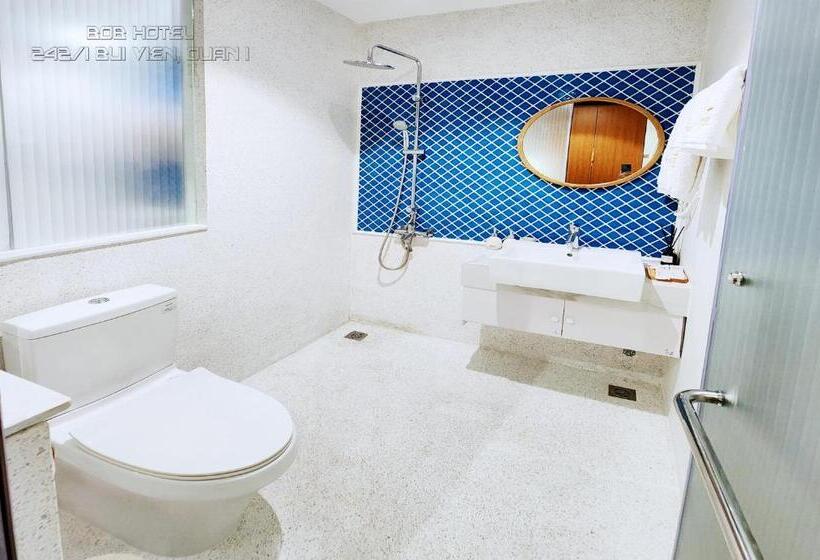 اتاق استاندارد, Bob Saigon