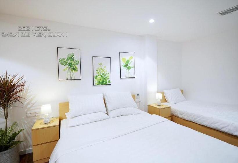 اتاق لوکس سه تخته, Bob Saigon