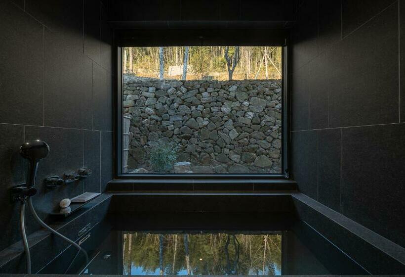 سوییت دوبلکس, Mountain And Autumn Homestay