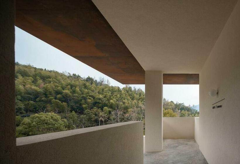 メゾネットスイート, Mountain And Autumn Homestay