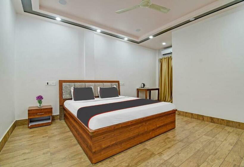 اتاق کلاسیک سه تخته, Collection O 809269 The Grand Megha Resort