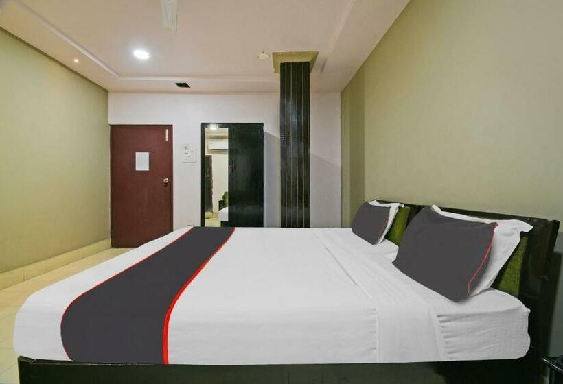 غرفة كلاسيكية ثلاثية, Collection O 809269 The Grand Megha Resort