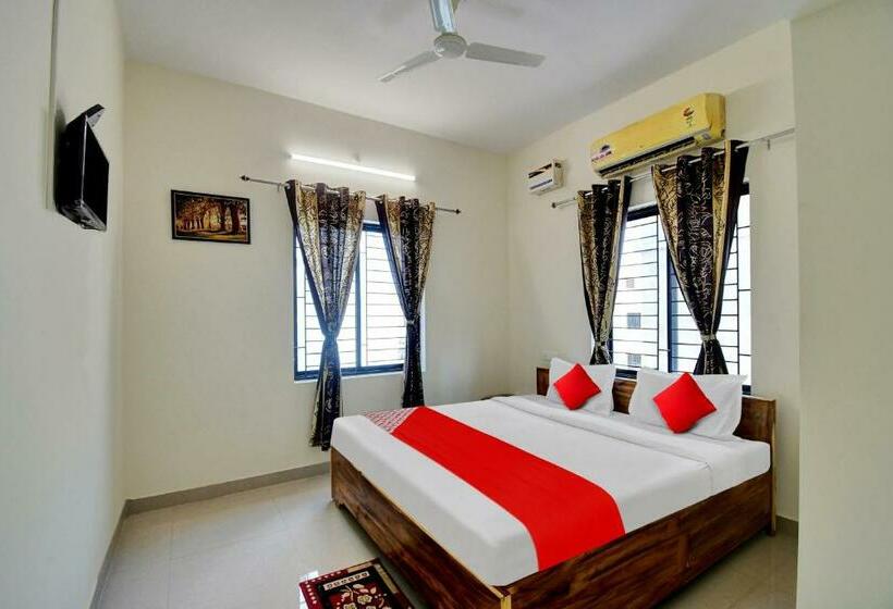 Трехместный Номер Классика, Flagship Shivansh Palace