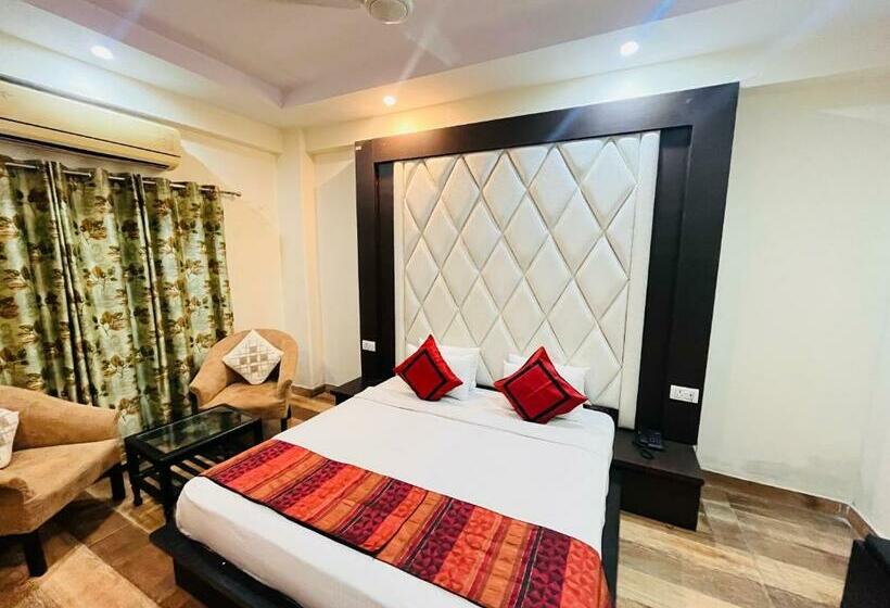 デラックスルーム, Grand Continental @ Har Ki Pauri Haridwar