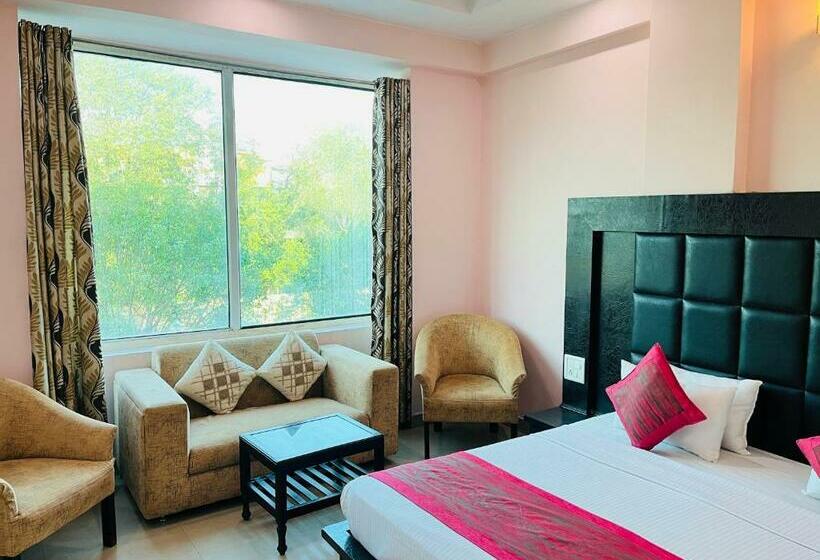 デラックスルーム, Grand Continental @ Har Ki Pauri Haridwar