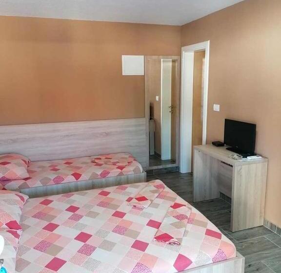 استودیوی استاندارد, Apartmani Babić