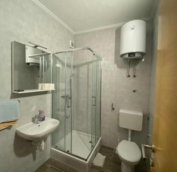 آپارتمان 1 خوابه, Apartmani Babić