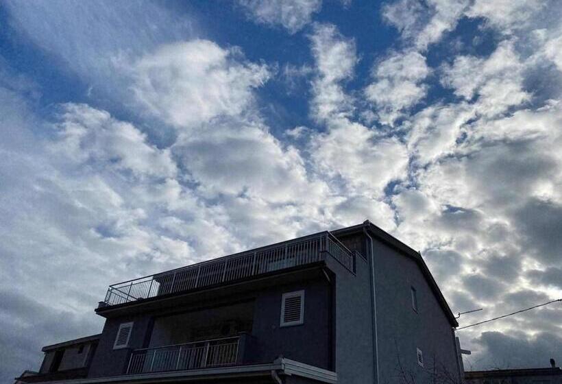 آپارتمان 1 خوابه, Apartmani Babić