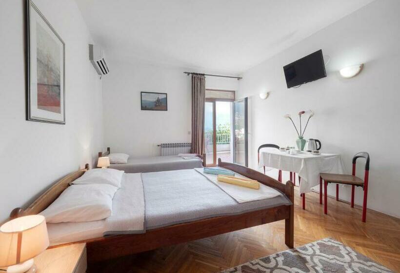 اتاق استاندارد, Madra Rooms And Apartments