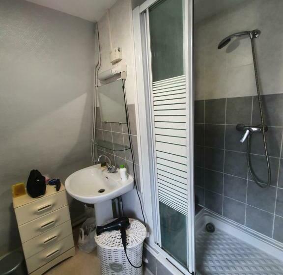 غرفة قياسية, Cocon Cosy Avec Sdb Privée à Tours Centre