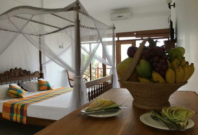 Номер Deluxe Вид на Море с Балконом, Aussie Swiss